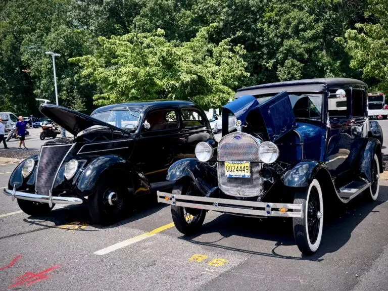 Metuchen car show draws 100+ vehicles for EMS fundraiser 16 IMG_4122